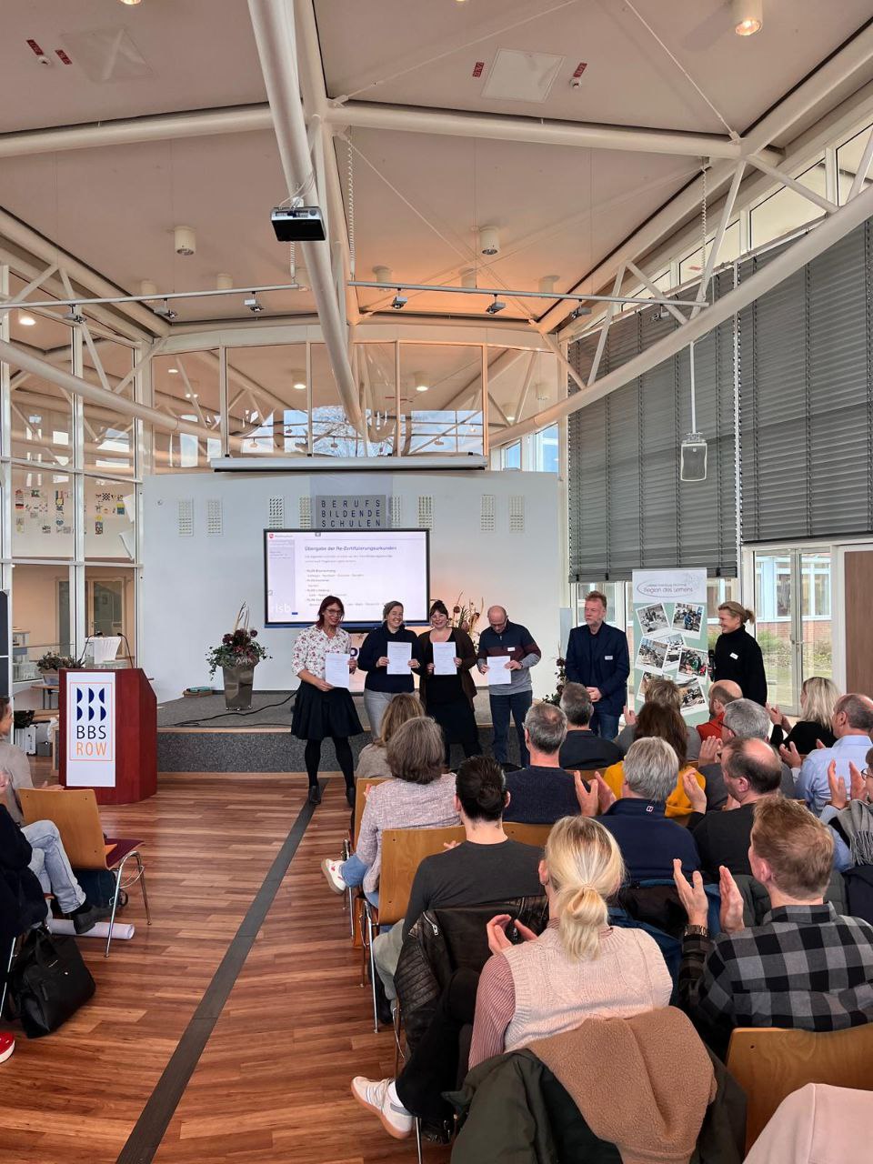 Du betrachtest gerade Leitstelle Göttingen erhält Re-Zertifizierung